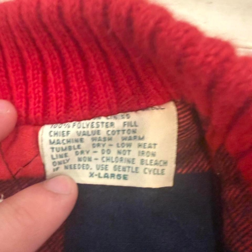 St. John's Bay Red corduroy vest with pockets and zipper, Size XL #cords #gilet - Picture 6 of 7